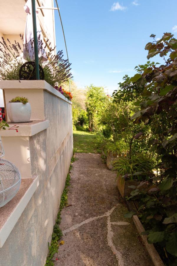 L'Appartement A Cardaillac Rodez Exteriér fotografie